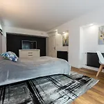 Apartment Lupus - Z Prywatna Sauna *