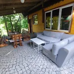 Lupus - Z Prywatna Sauna Apartment