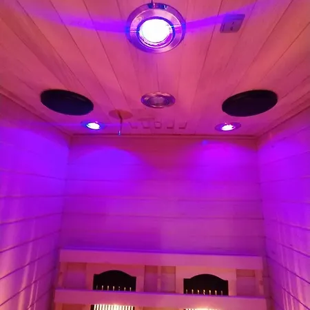 Lupus - Z Prywatna Sauna *